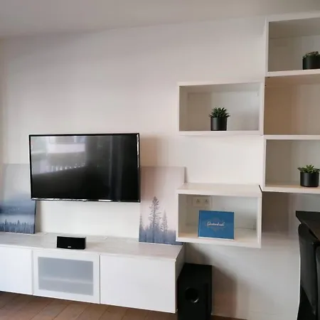 Apartament Leon-rens, Op 1 Minuut Het *